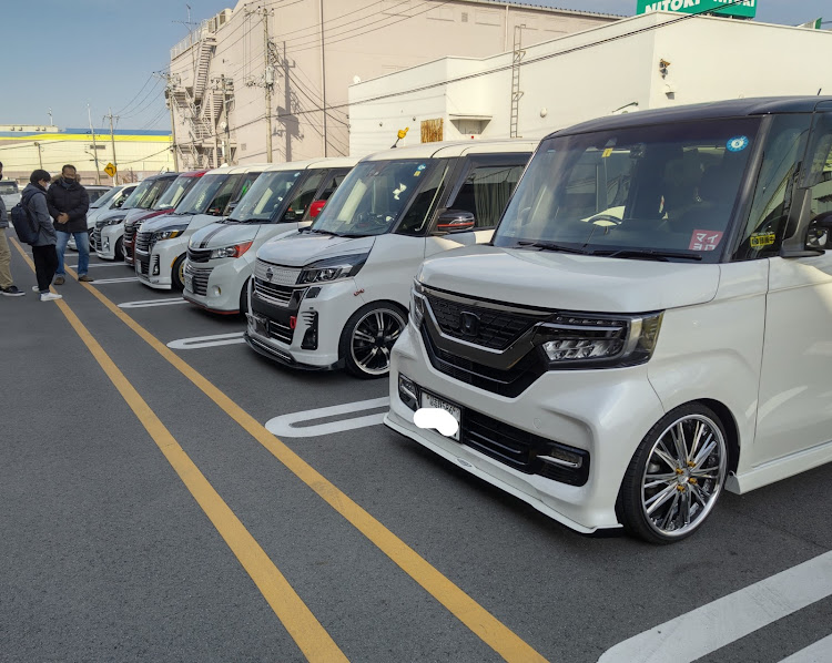 eKスペースカスタムのCUSTOM雅FAMILY・いつもつまらん投稿ですまん😢⤵️⤵️・来年もよろしくお願いします・愛車のお尻はこんな感じ・皆さんに心から感謝に関するカスタム事例の投稿画像15枚目