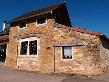 maison à Saint-Gengoux-le-National (71)