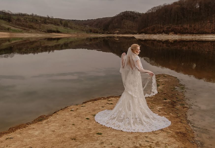 Fotografo di matrimoni Aleksandar Yaredich (reflex). Foto del 12 aprile 2018