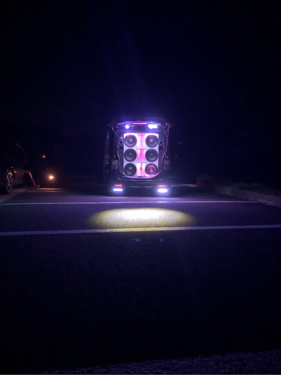 タントカスタムの光音~neon~【電光雷轟】さんが投稿したカスタム事例の投稿画像1枚目