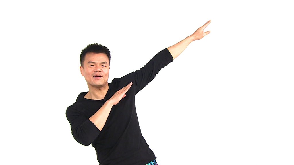 Making his first appearance on Weekly Idol was JYP Entertainment founder J....