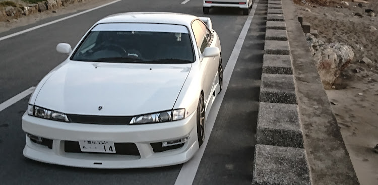 シルビアのドライブ・S14・車高調整・workに関するカスタム事例の投稿画像3枚目