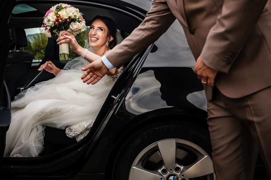 Fotógrafo de casamento Daniel Uta (danielu). Foto de 25 de março 2019