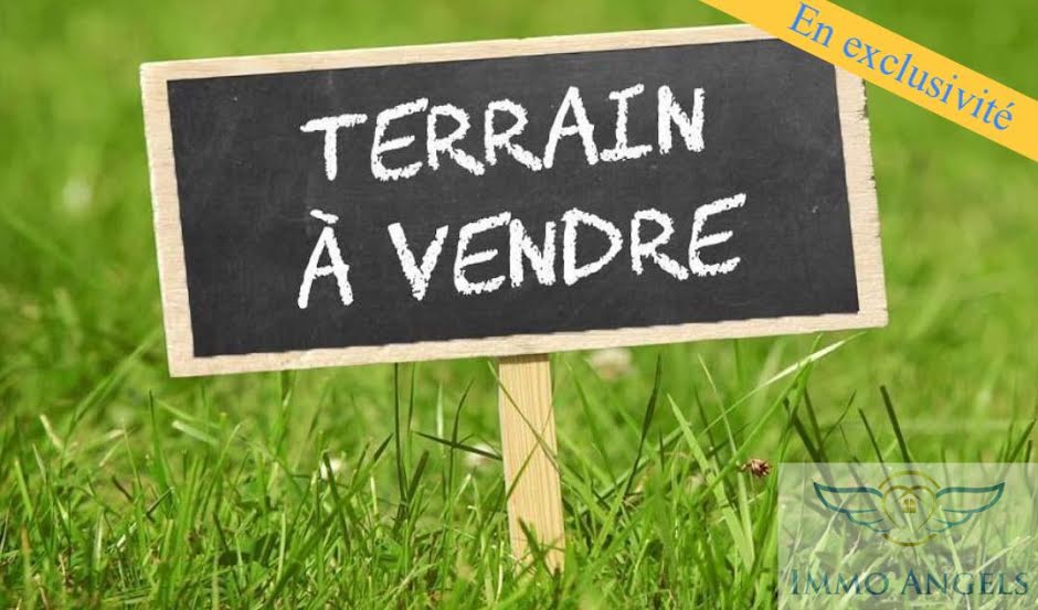 Vente terrain  1267 m² à Plassac (17240), 34 000 €