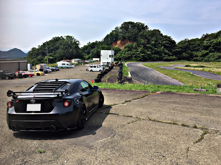 BRZのスポーツランドSUGO・サザンサーキット・飛行機コラボ・86BRZ SONIC・宮城県いい所シリーズに関するカスタム事例の投稿画像3枚目