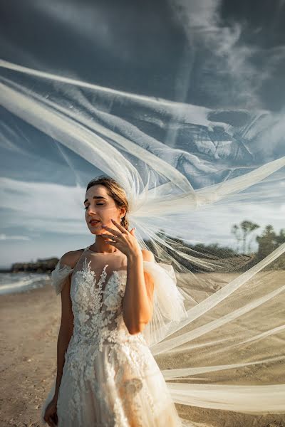 Wedding photographer Nataliia Yudanova (tali). Photo of 1 December 2023