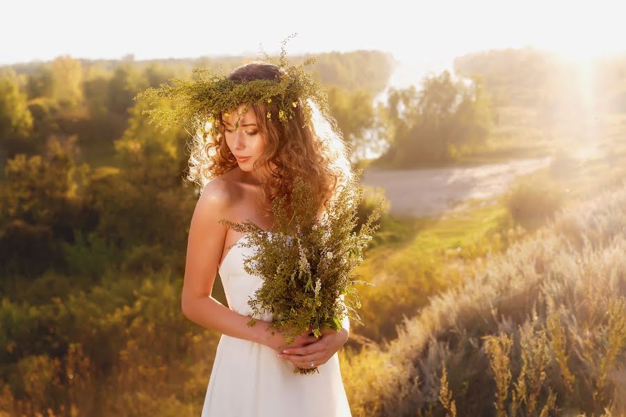 Pulmafotograaf Lana Yasnaya (lanaphotographe). Foto tehtud 9 november 2015