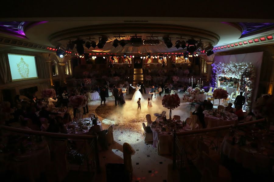 Wedding photographer Vadim Ukhachev (vadim). Photo of 21 February 2020