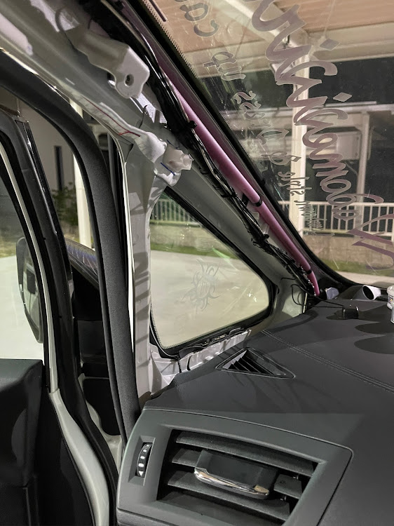 ヴェルファイアのデジタルインナーミラー型ドラレコ・関東輩会、東海輩会、東北輩会、関西輩会、中国輩会・輪止めビビリーズ・超老一家に関するカスタム事例の投稿画像1枚目