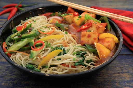 Chilli Paneer Noodle Bowl