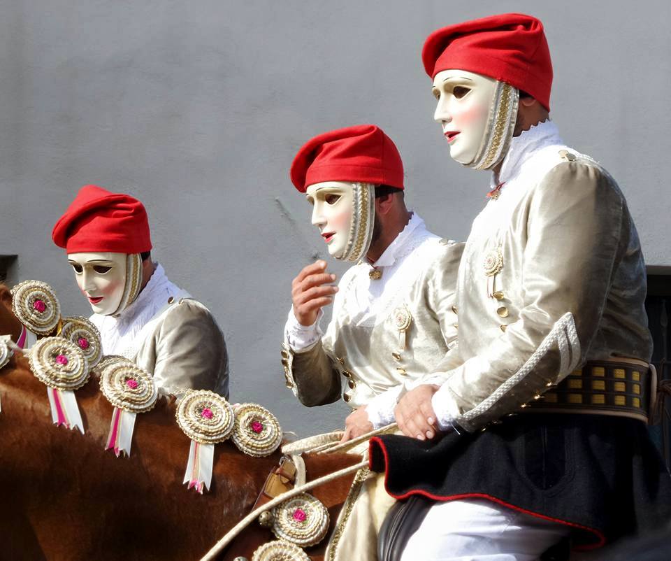 Sa Sartiglia: il carnevale oristanese di silba