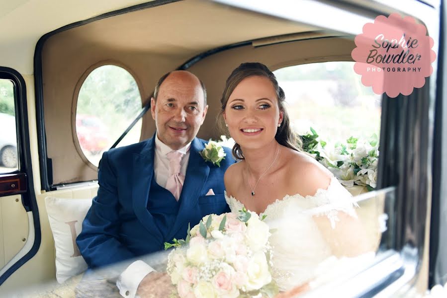 Wedding photographer Sophie Bowdler (sophiebowdlerph). Photo of 2 July 2019