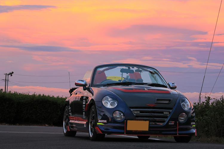 コペンの夕焼けに染まる・マイコペン・お彼岸・オープンカーのある景色に関するカスタム事例の投稿画像2枚目