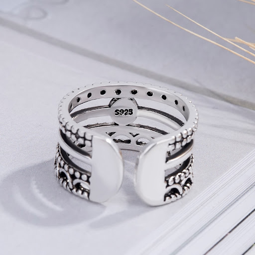 Title 1, Round Epoxy Ring