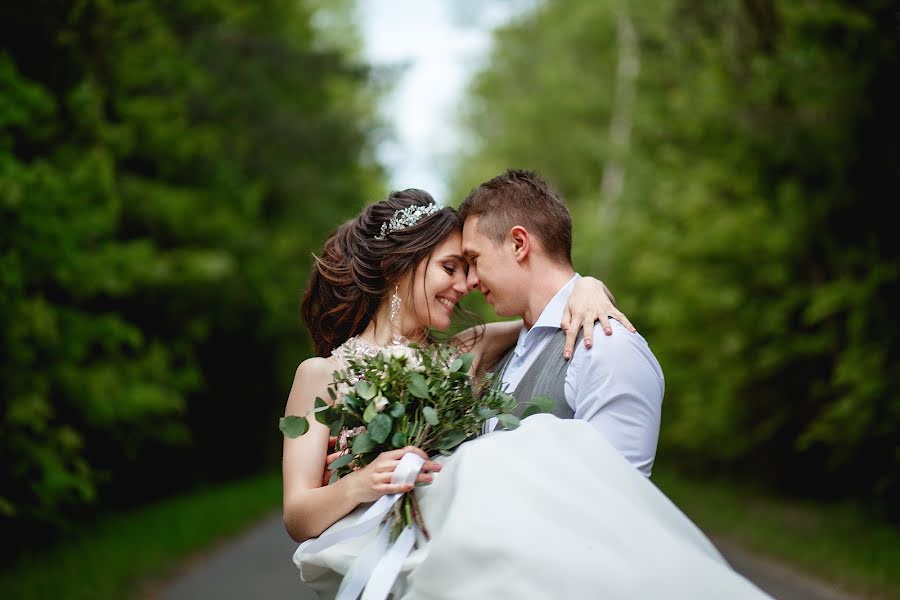 Fotógrafo de casamento Evgeniya Karpekina (karpekina). Foto de 16 de maio 2018