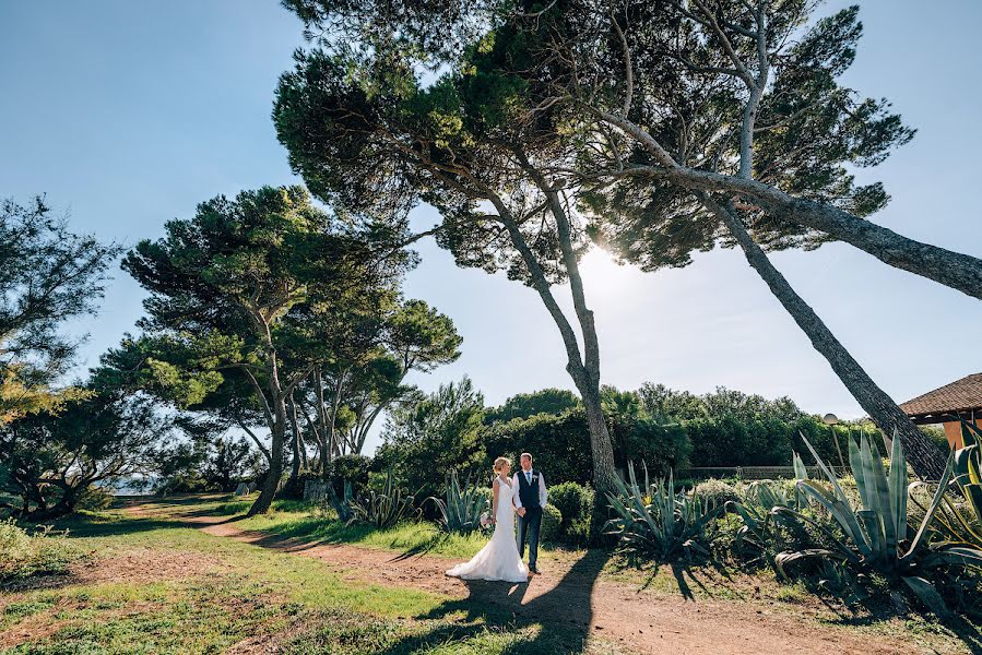 Fotógrafo de casamento Dimio Farmosa (weddmydream). Foto de 3 de outubro 2022