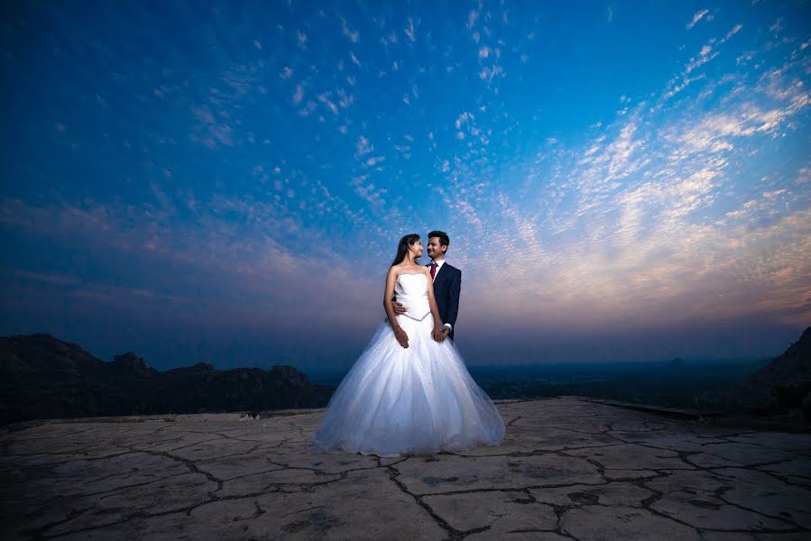 Wedding photographer Nadim Shaikh (layercinewedding). Photo of 9 December 2020