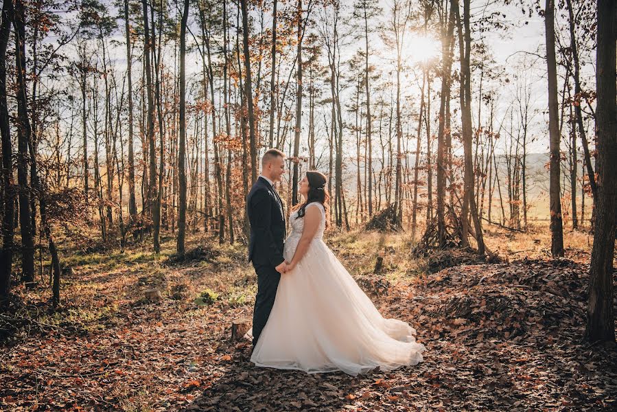 Fotografo di matrimoni Marcela Novotná (marcelanovotna). Foto del 16 gennaio 2023