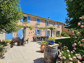 maison à Sainte-Cécile-les-Vignes (84)