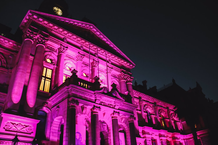 The Cape Town City Hall is lit in purple in commemoration of Archbishop Emeritus Desmond Tutu