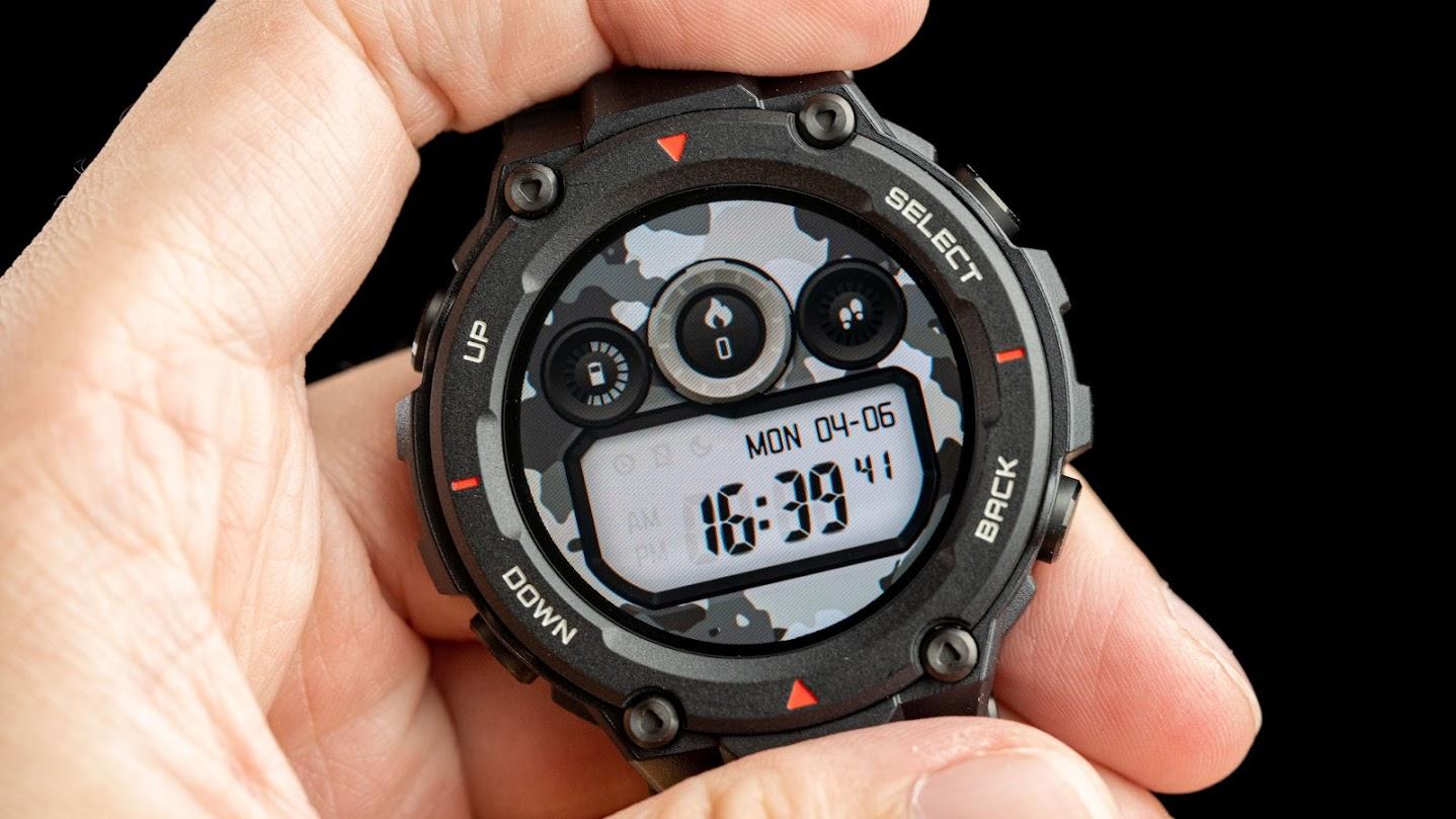 amazfit stratos vs garmin instinct