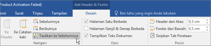 Opsi Link ke Sebelumnya disorot di Alat Header & Footer.