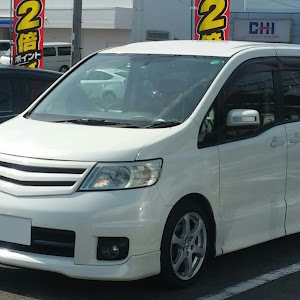 セレナ CC25