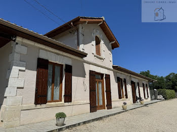 maison à Montguyon (17)