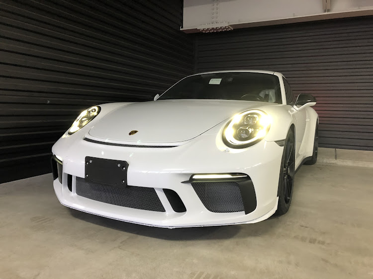 ジャイアンさんが投稿したポルシェ911・GT3・納車待ち・オプションてんこ盛りに関するカスタム事例の投稿画像2枚目