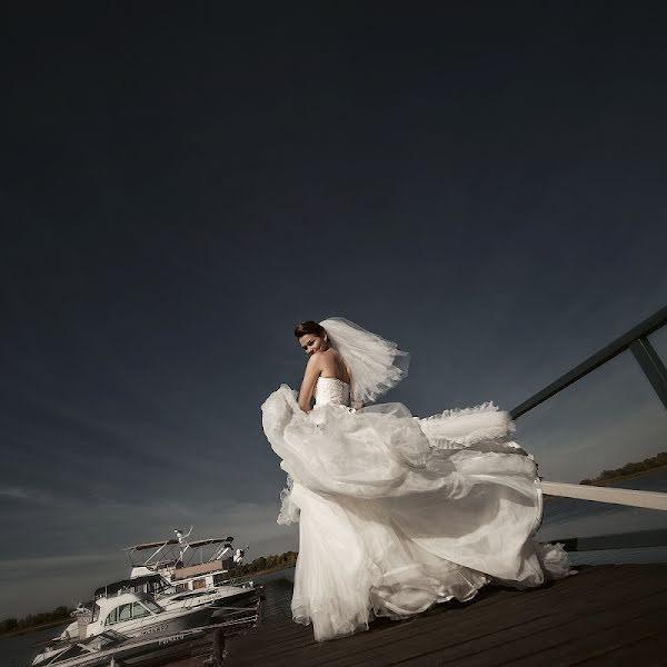 Wedding photographer Sergey Bulgak (bullgak). Photo of 23 February 2013