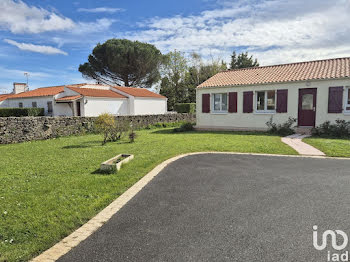 maison à Sainte-Radégonde-des-Noyers (85)