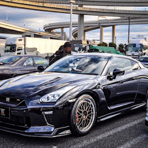 NISSAN GT-R R35