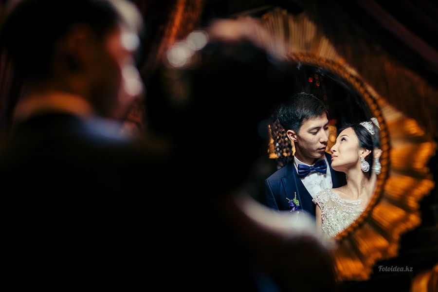 Wedding photographer Roman Enikeev (ronkz). Photo of 13 November 2015