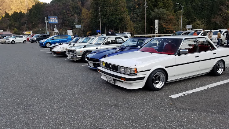 スカイラインの東海岐阜MTに関するカスタム事例の投稿画像2枚目