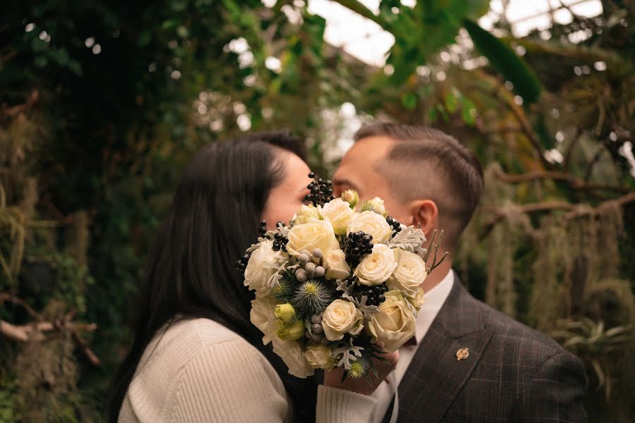 Wedding photographer Valya Dubovka (dubovka). Photo of 30 November 2022