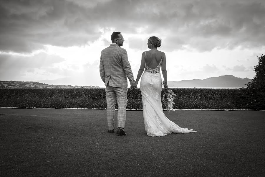 Fotógrafo de casamento Nerta Gioni (nertagioniwed). Foto de 11 de fevereiro