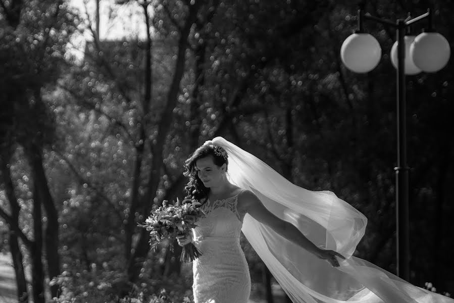 Fotógrafo de casamento Marius Rădășanu (radasanu). Foto de 21 de março 2019