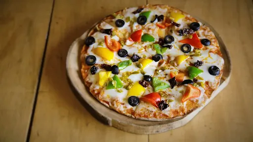 Golden Bite Paneer Creamy PIZZA(small Pizza) With Extra Cheese