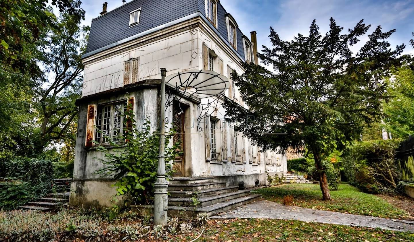 Maison avec jardin et terrasse Maisons-Laffitte