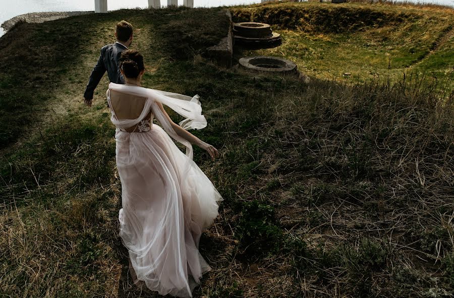 Wedding photographer Yana Kolesnikova (janakolesnikova). Photo of 1 May 2022