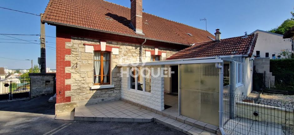 Vente maison 5 pièces 75 m² à Laon (02000), 130 000 €