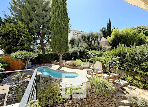 Maison avec piscine 4