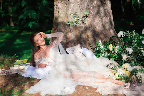 Fotógrafo de casamento Yuliya Chertovskikh (chertoyuliya). Foto de 13 de junho 2019