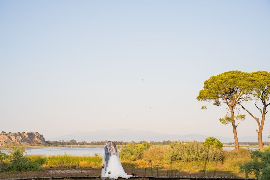 Fotógrafo de casamento Dionisios Bertsos (studiobertsos). Foto de 13 de julho 2023