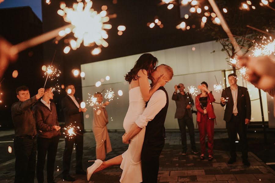 Fotografo di matrimoni Anna Belous (annbelous). Foto del 18 luglio 2019