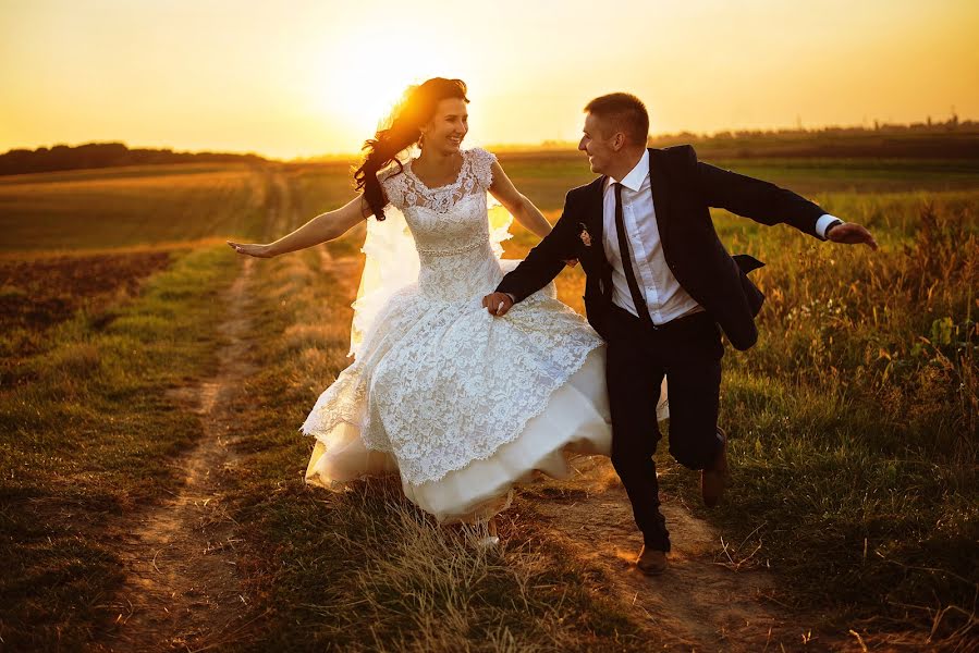 Fotógrafo de casamento Dmitriy Shpak (dimak). Foto de 6 de setembro 2014