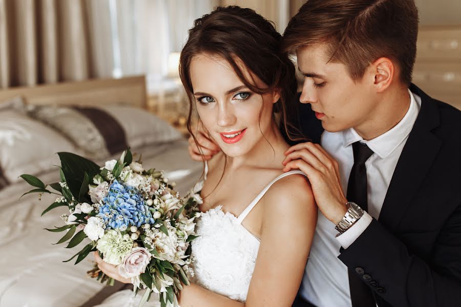 Fotógrafo de casamento Yuliya Istomina (istomina). Foto de 2 de agosto 2017