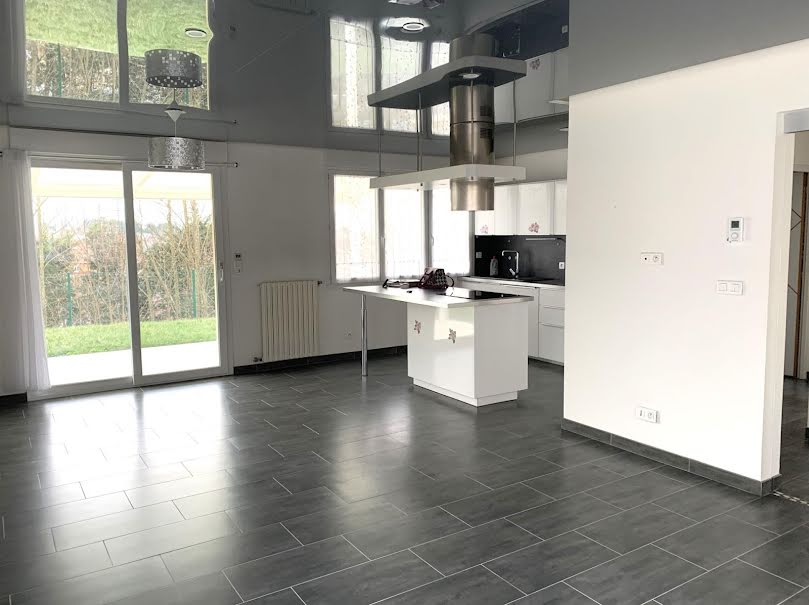 Vente maison 4 pièces 83 m² à Saint-Quentin (02100), 214 500 €