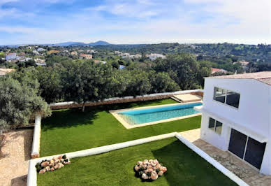 Villa with terrace 5