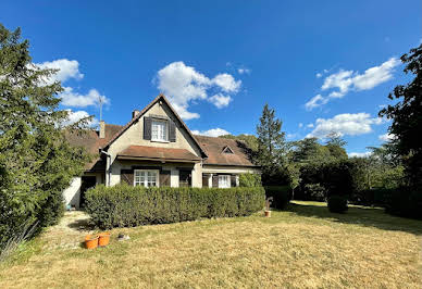 Maison avec terrasse 1